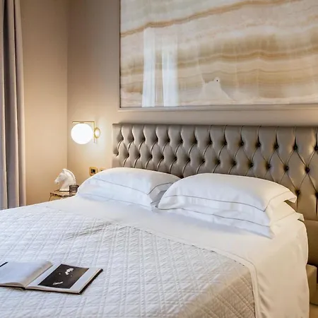 Savoia Otel 3*