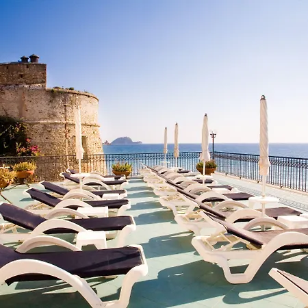 Savoia Hotel 3*